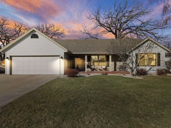 1212 Laurel Ln, Dover, WI 53139