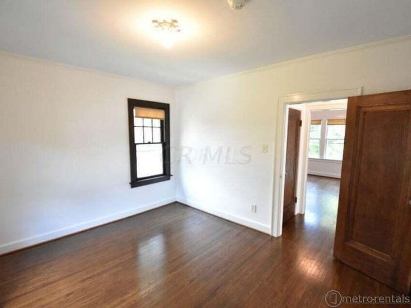 445 Oakland Park Avenue , Columbus, OH 43214 Photo 29