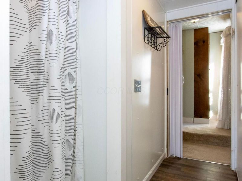 334 N Wood Street , Loudonville, OH 44842 Photo 14