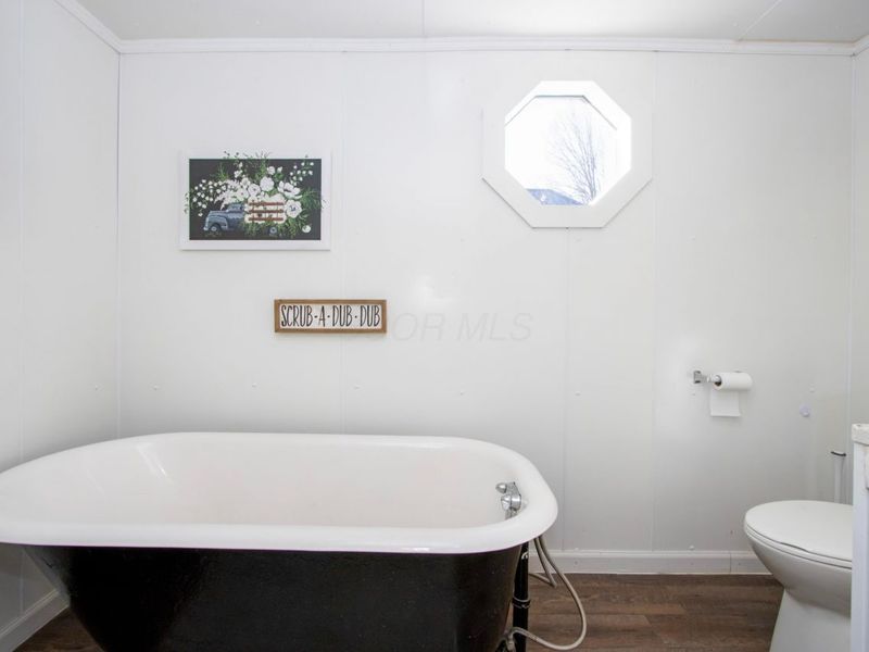 334 N Wood Street , Loudonville, OH 44842 Photo 16