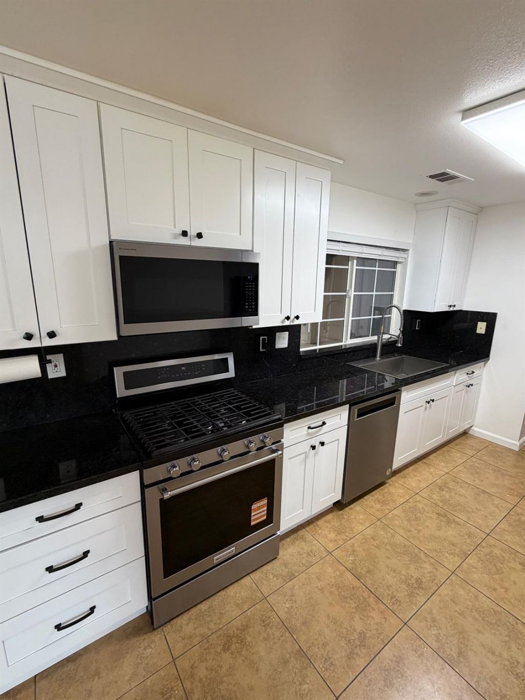 1281 Sunup Dr, Merced, CA 95348 Photo