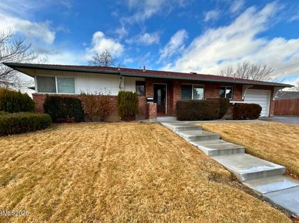 1010 Tyler Way, Sparks, NV 89431 Photo