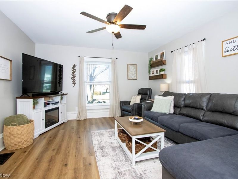 334 N Wood Street , Loudonville, OH 44842 Photo 12