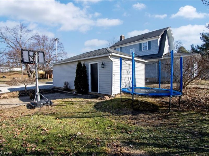 334 N Wood Street , Loudonville, OH 44842 Photo 27