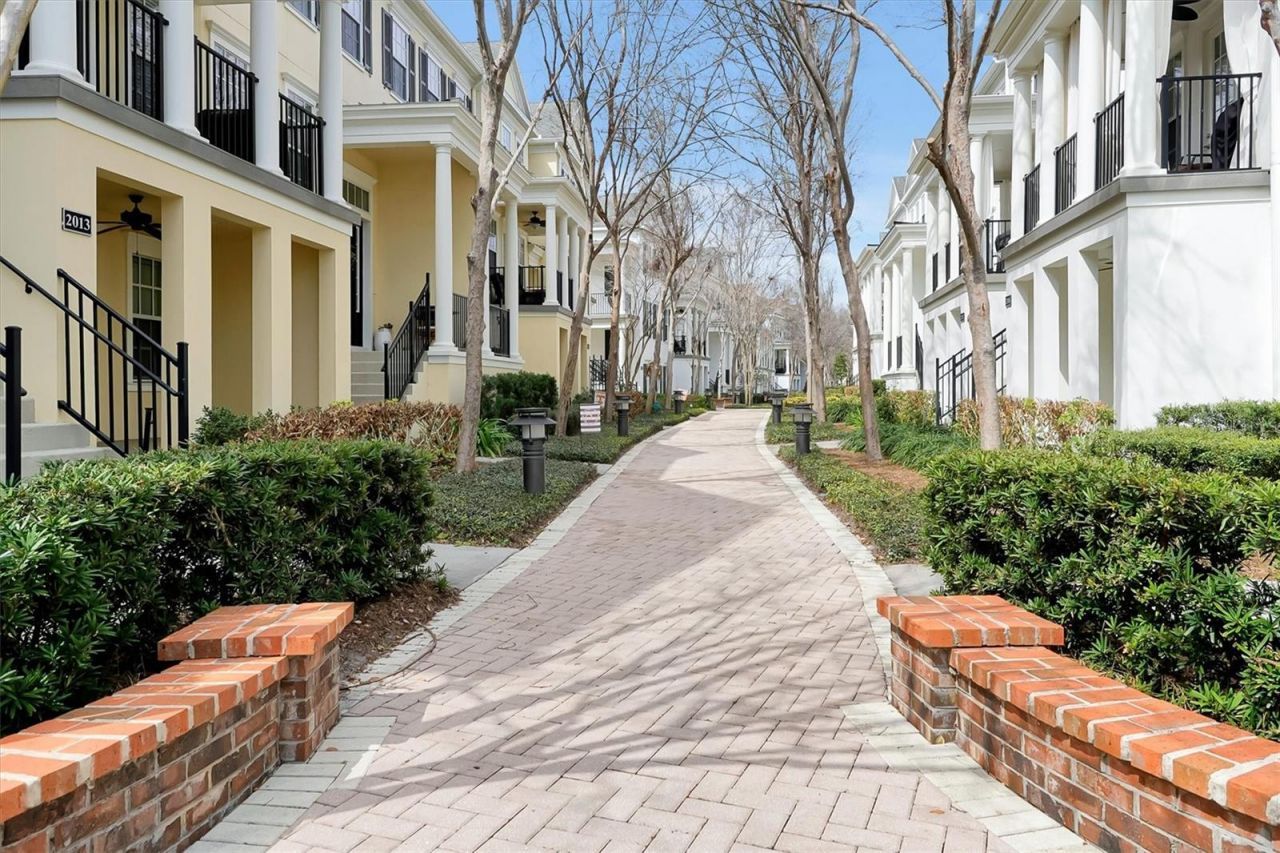 2018 Brink Alley, Orlando, FL 32814 Photo