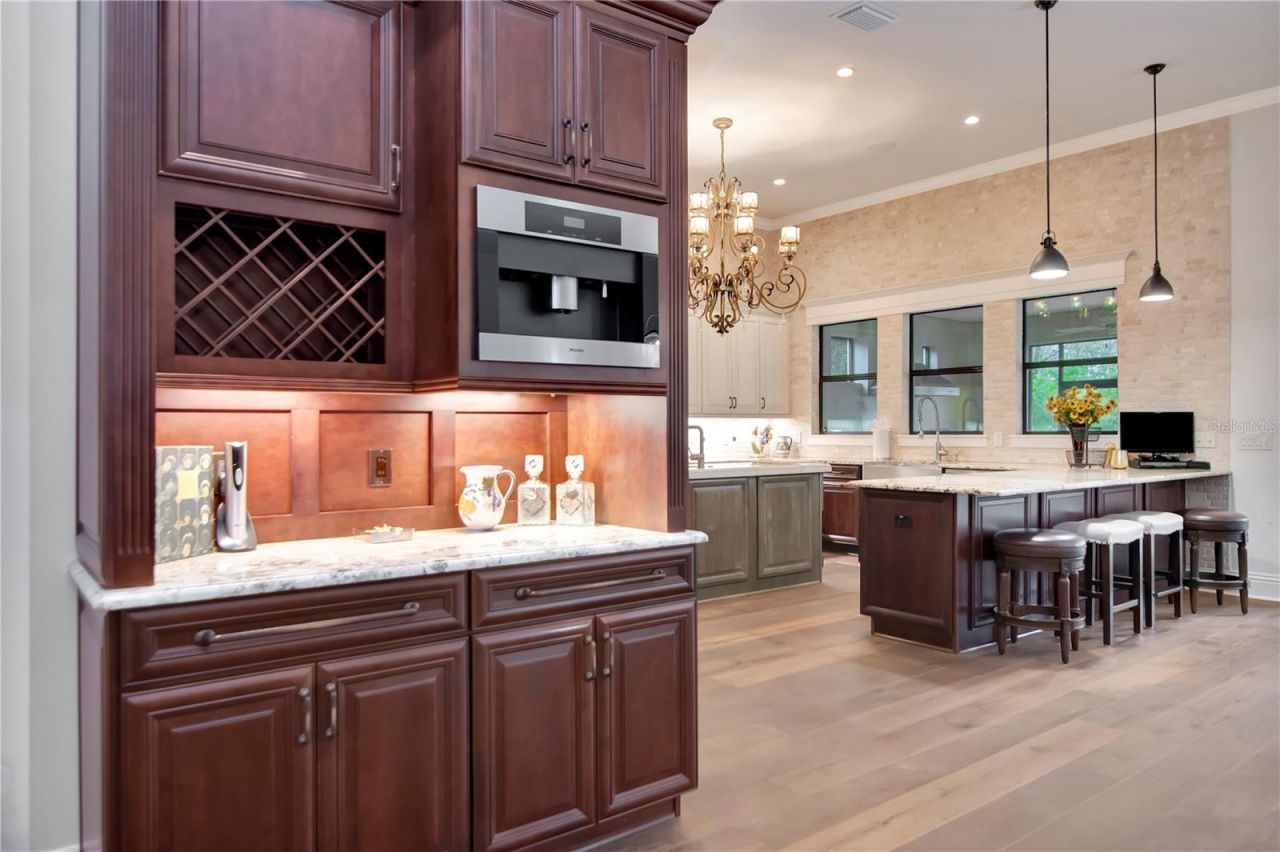 4109 Preserve Forest Drive, Tampa, FL 33618 Photo