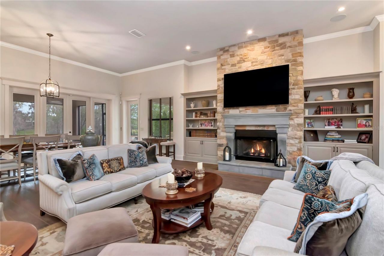 4109 Preserve Forest Drive, Tampa, FL 33618 Photo