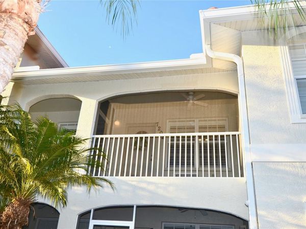 7202 L PAVIA BOULEVARD, Unit 7202, VENICE, FL 34292