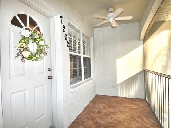 7202 L PAVIA BOULEVARD , Unit 7202, VENICE, FL 34292