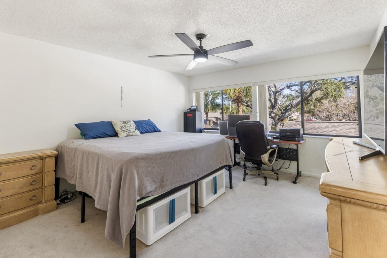 452 Meadowood Boulevard , Fern Park, FL 32730 Photo