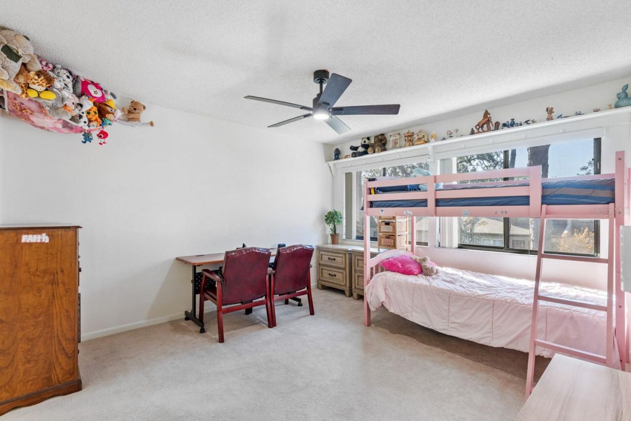 452 Meadowood Boulevard , Fern Park, FL 32730 Photo