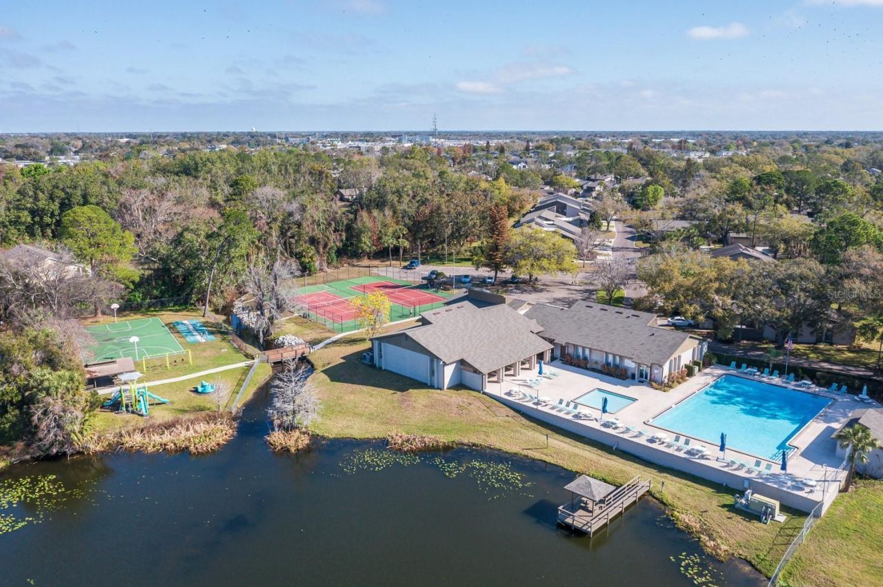 452 Meadowood Boulevard , Fern Park, FL 32730 Photo