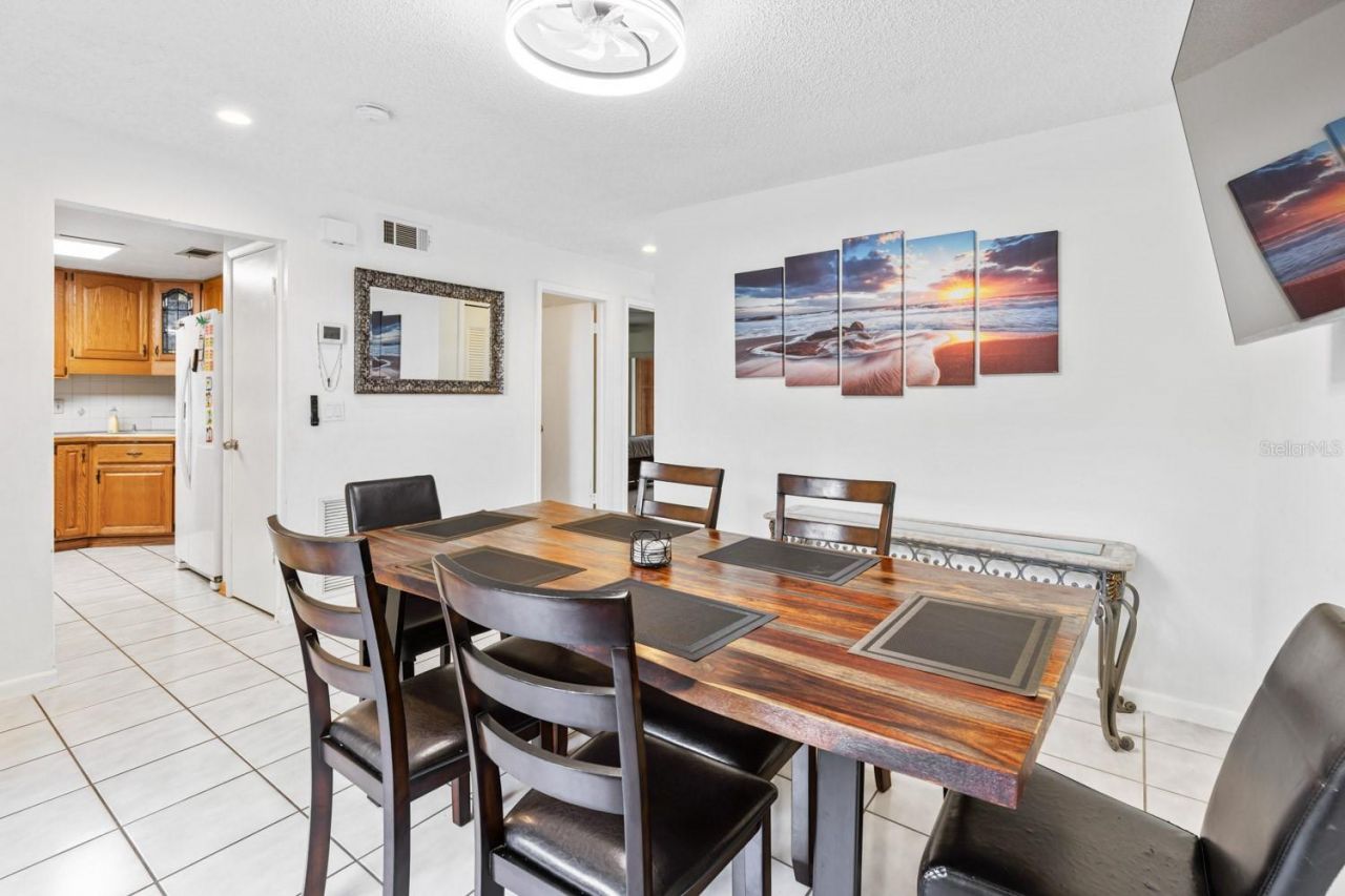 452 Meadowood Boulevard , Fern Park, FL 32730 Photo