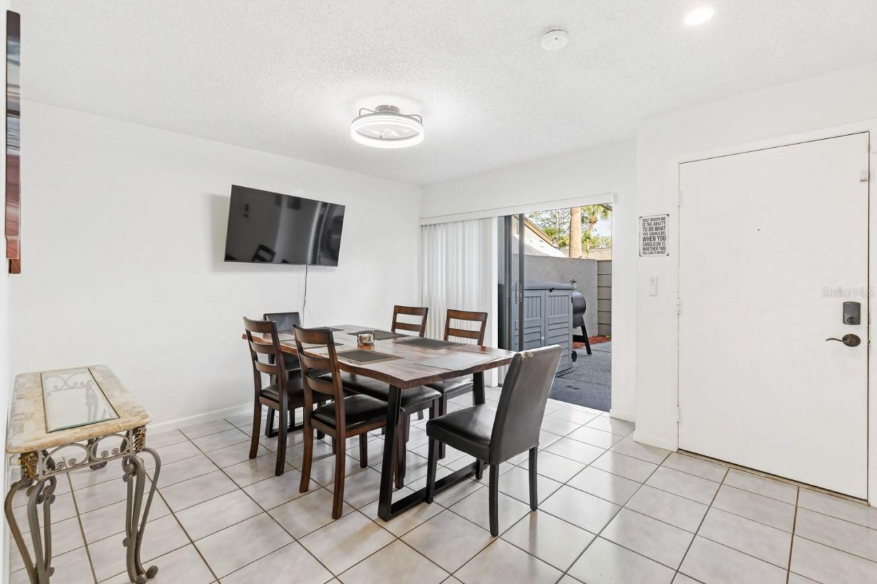 452 Meadowood Boulevard , Fern Park, FL 32730 Photo