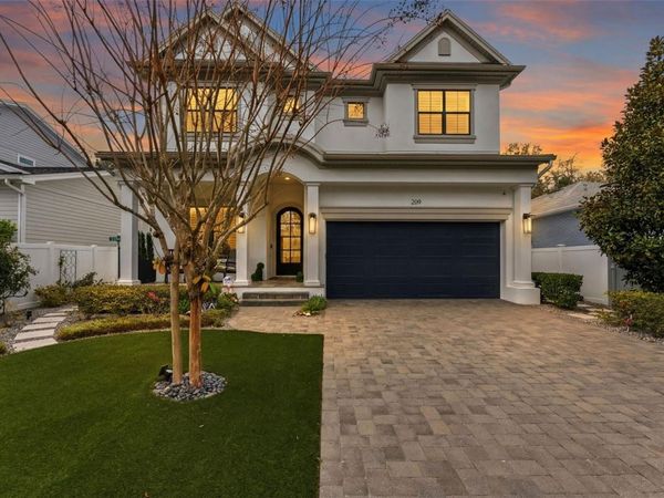 209 S HUBERT AVENUE, TAMPA, FL 33609