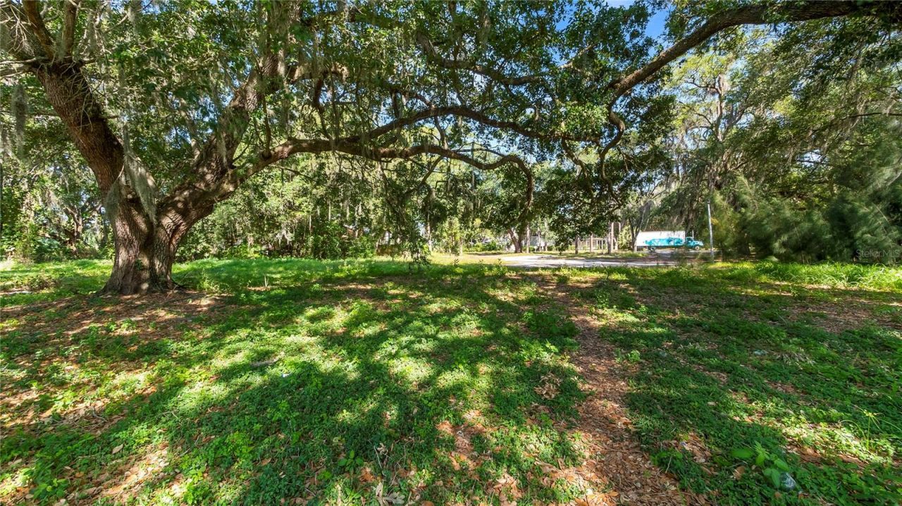 1500 N Hoagland Boulevard , Kissimmee, FL 34741 Photo