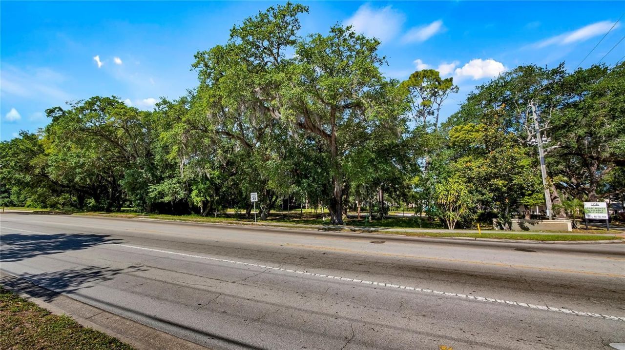 1500 N Hoagland Boulevard , Kissimmee, FL 34741 Photo