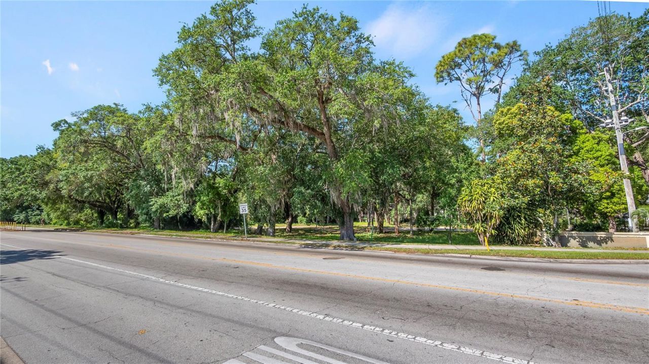 1500 N Hoagland Boulevard , Kissimmee, FL 34741 Photo