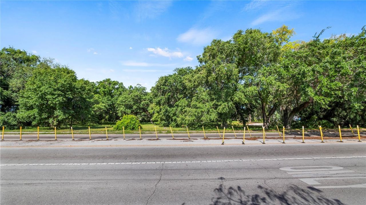 1500 N Hoagland Boulevard , Kissimmee, FL 34741 Photo