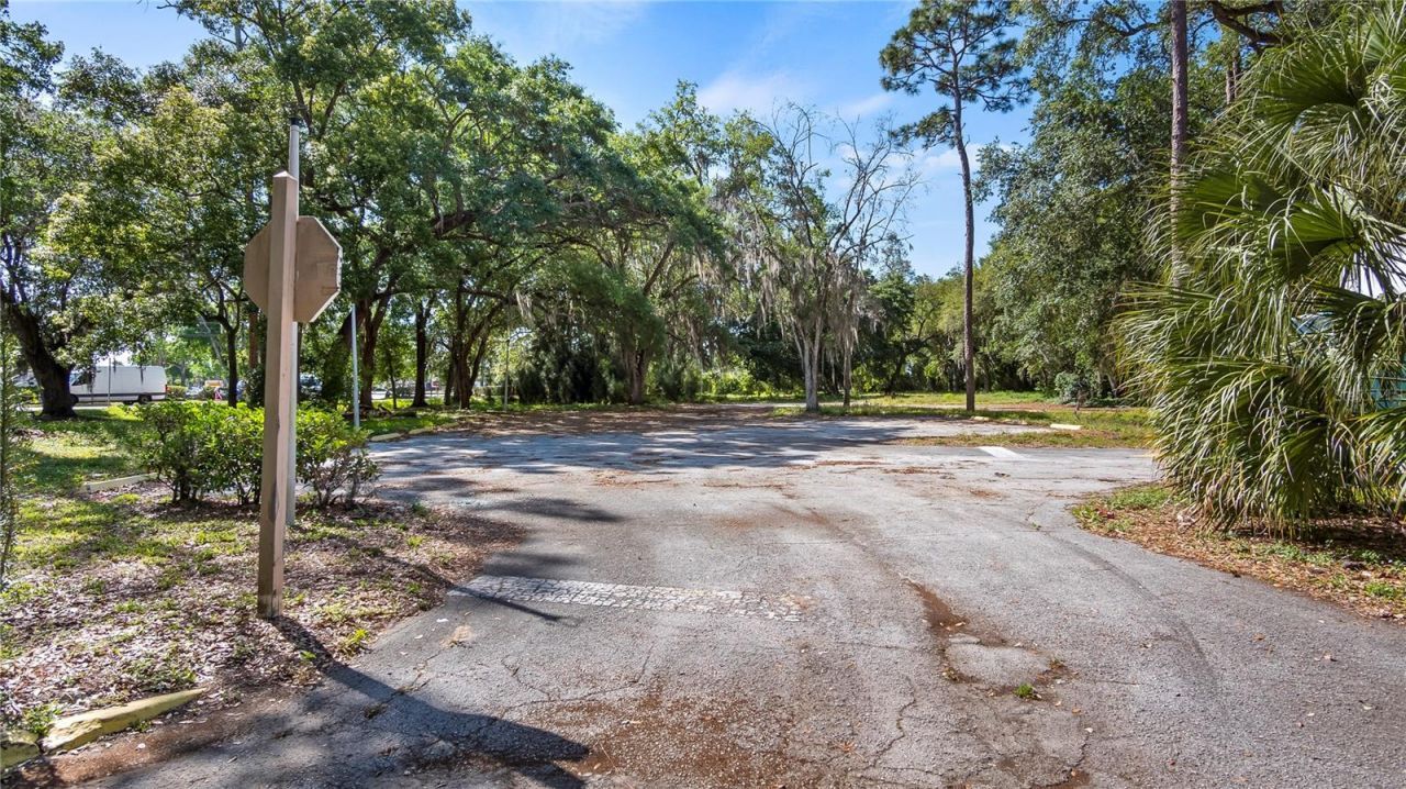 1500 N Hoagland Boulevard , Kissimmee, FL 34741 Photo