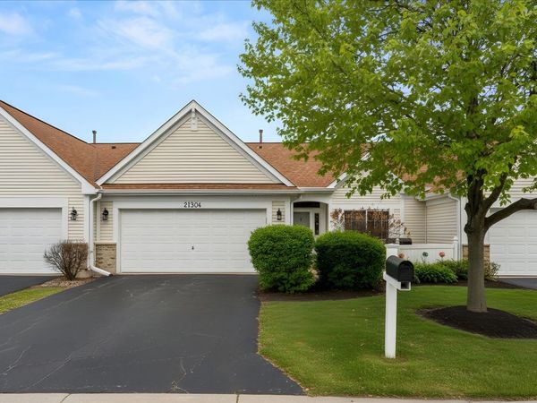 21304 W Douglas Lane, Plainfield, IL 60544