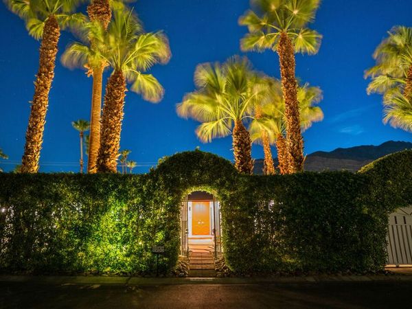 1955 S Yucca Place, Palm Springs, CA 92264