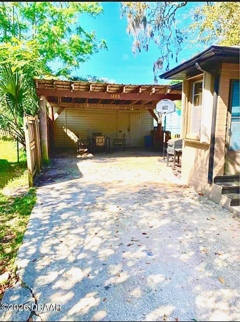 1220 Dixie Avenue, Holly Hill, FL 32117 Photo