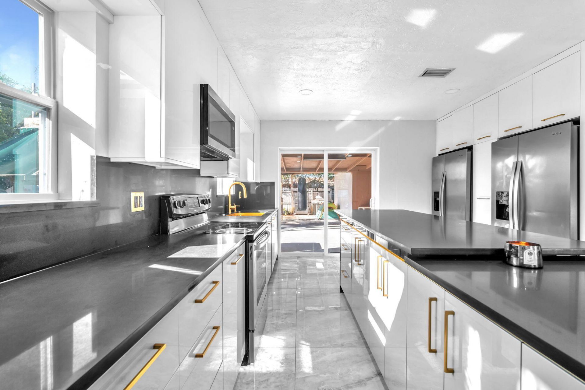 7151 Taft Street, Hollywood, FL 33024 Photo