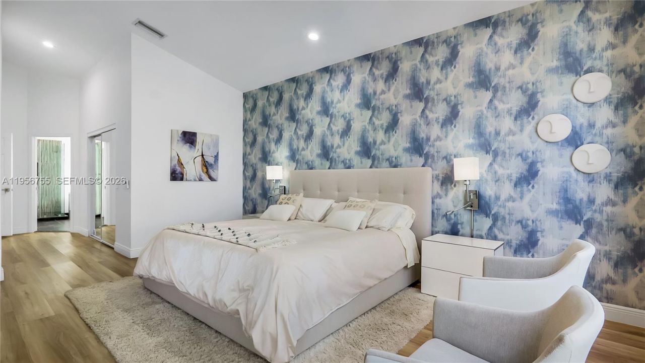 637 Lake Blvd, Weston, FL 33326 Photo