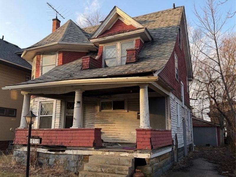 10719 Grantwood Avenue , Cleveland, OH 44108 Photo 3