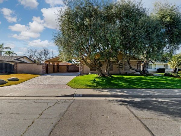 705 Harrisburg Street, Bakersfield, CA 93314