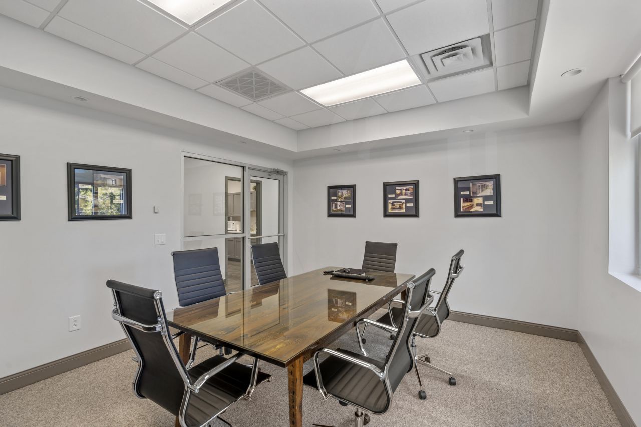 1435 Stuart Engals Boulevard Photo 12