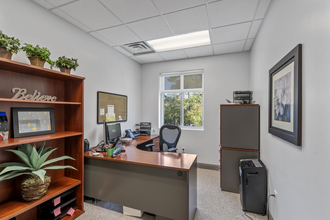 1435 Stuart Engals Boulevard Photo 13