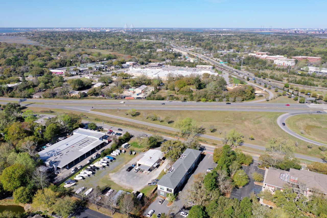 1435 Stuart Engals Boulevard Photo 20