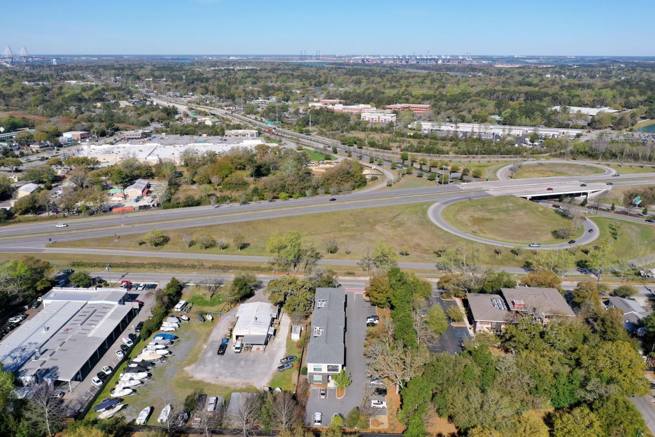 1435 Stuart Engals Boulevard Photo 21