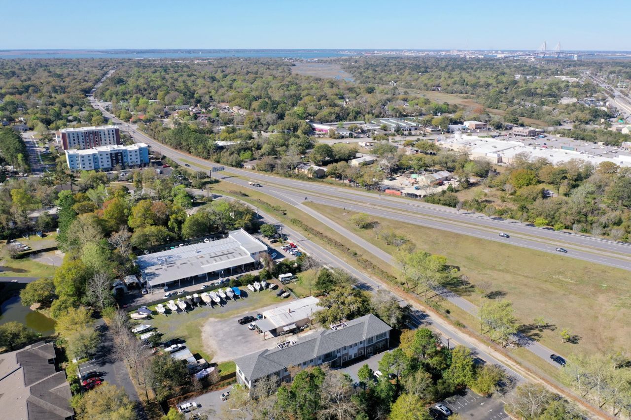 1435 Stuart Engals Boulevard Photo 23