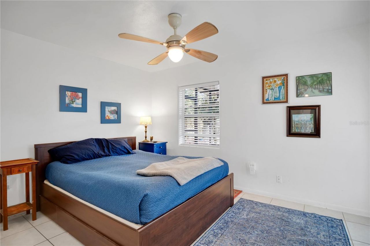 500 E Crystal Lake Street, Orlando, FL 32806 Photo