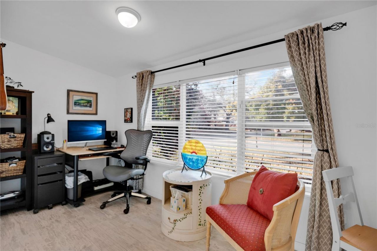 500 E Crystal Lake Street, Orlando, FL 32806 Photo