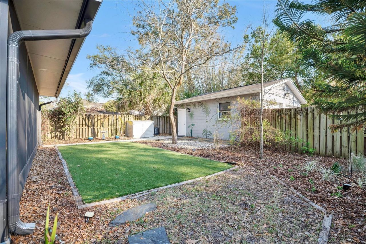 500 E Crystal Lake Street, Orlando, FL 32806 Photo