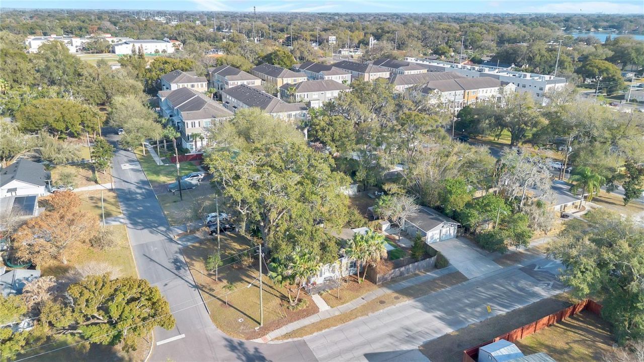 500 E Crystal Lake Street, Orlando, FL 32806 Photo