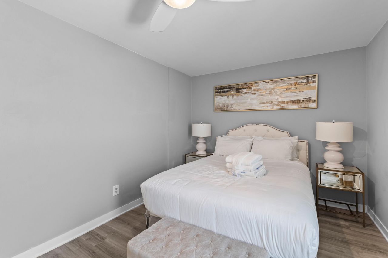 55 Ashley Avenue Photo 13