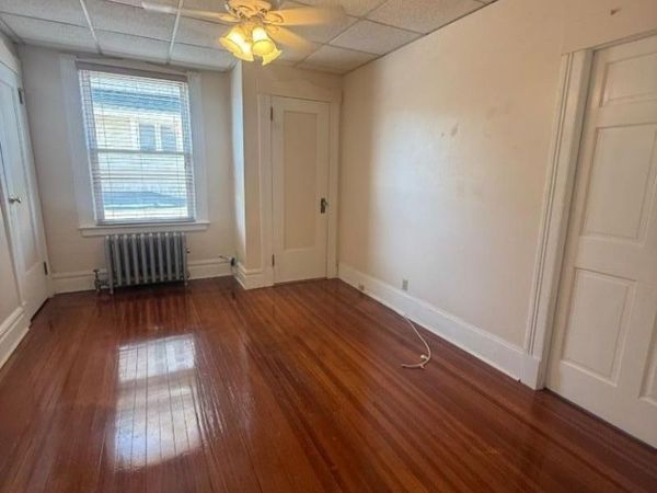 290 Claremont Ave, Montclair, NJ 07042