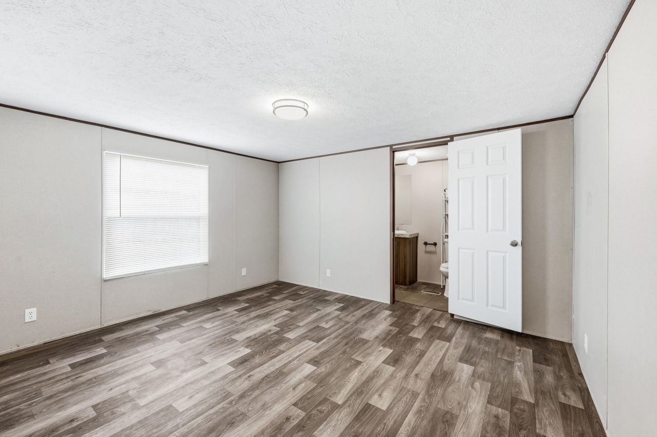 1222 Birch Creek Road Photo 8