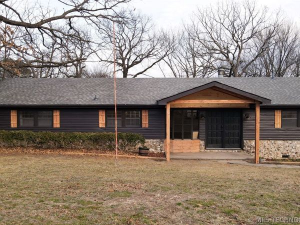 244 Covey Lane, Locust Grove, OK 74352