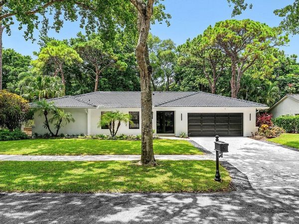 2425 NW 36th Street, Boca Raton, FL 33431