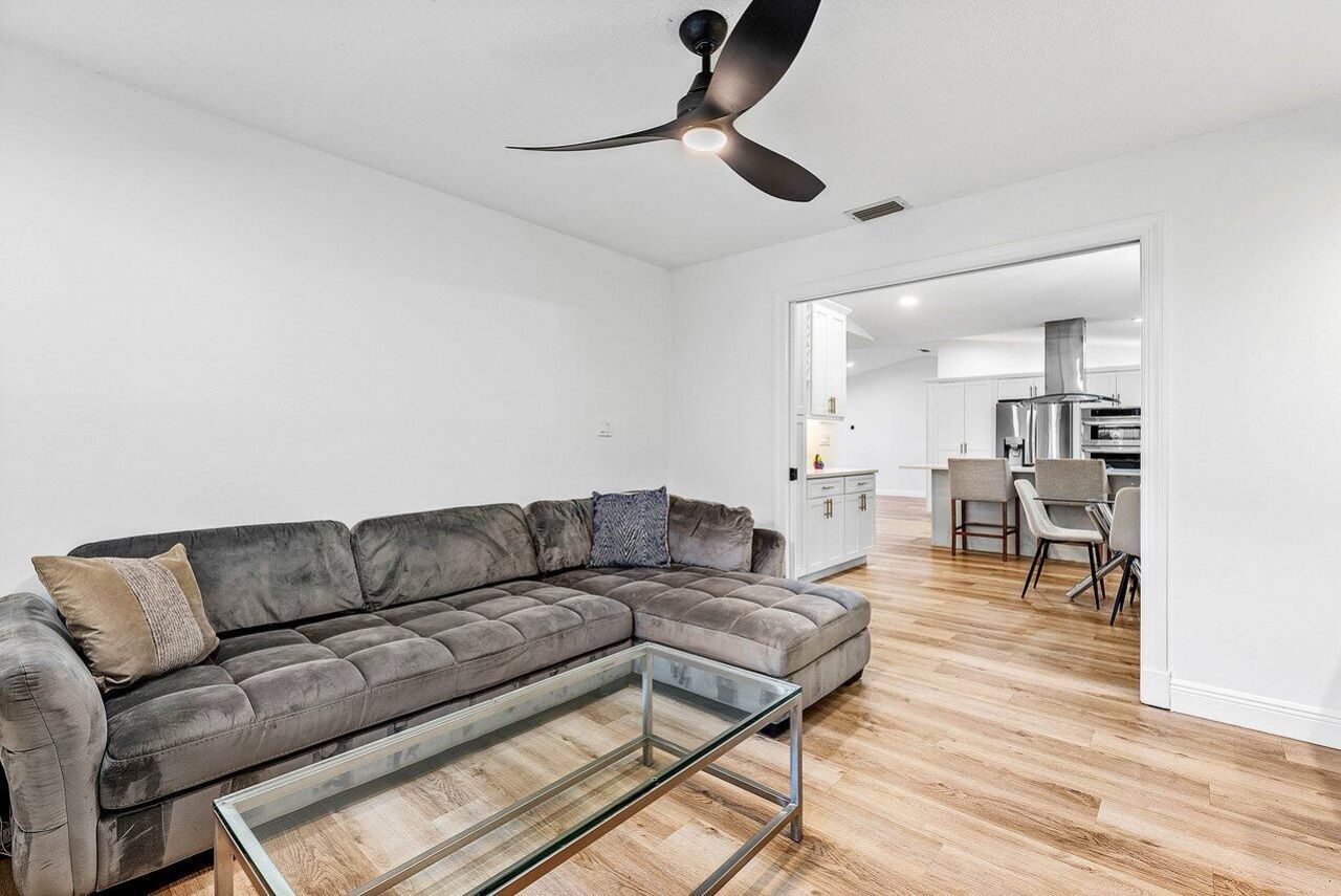 2425 NW 36th Street, Boca Raton, FL 33431 Photo