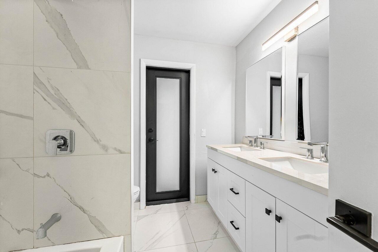 2425 NW 36th Street, Boca Raton, FL 33431 Photo