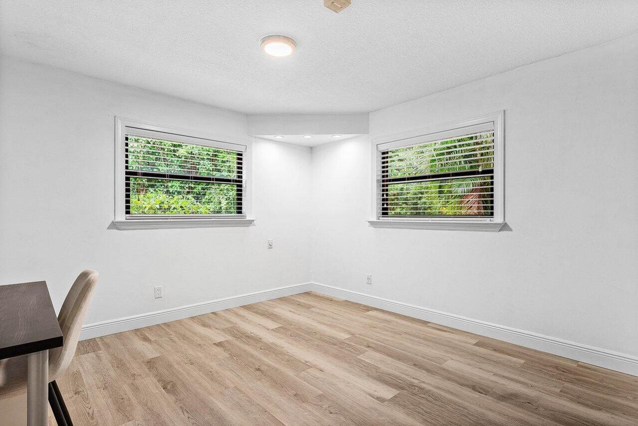 2425 NW 36th Street, Boca Raton, FL 33431 Photo