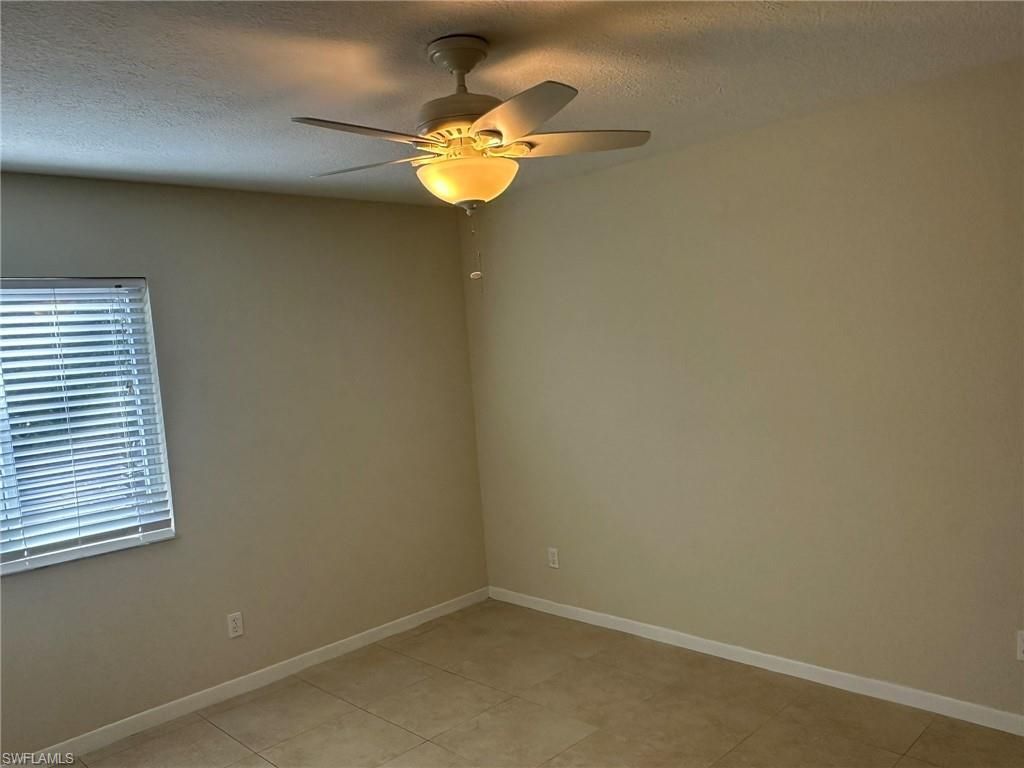 4621 Bayshore Dr, Unit Q6, Naples, FL 34112 Photo