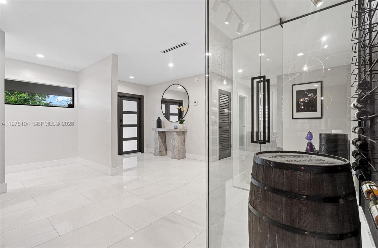 14412 Rosewood Rd, Miami Lakes, FL 33014 Photo